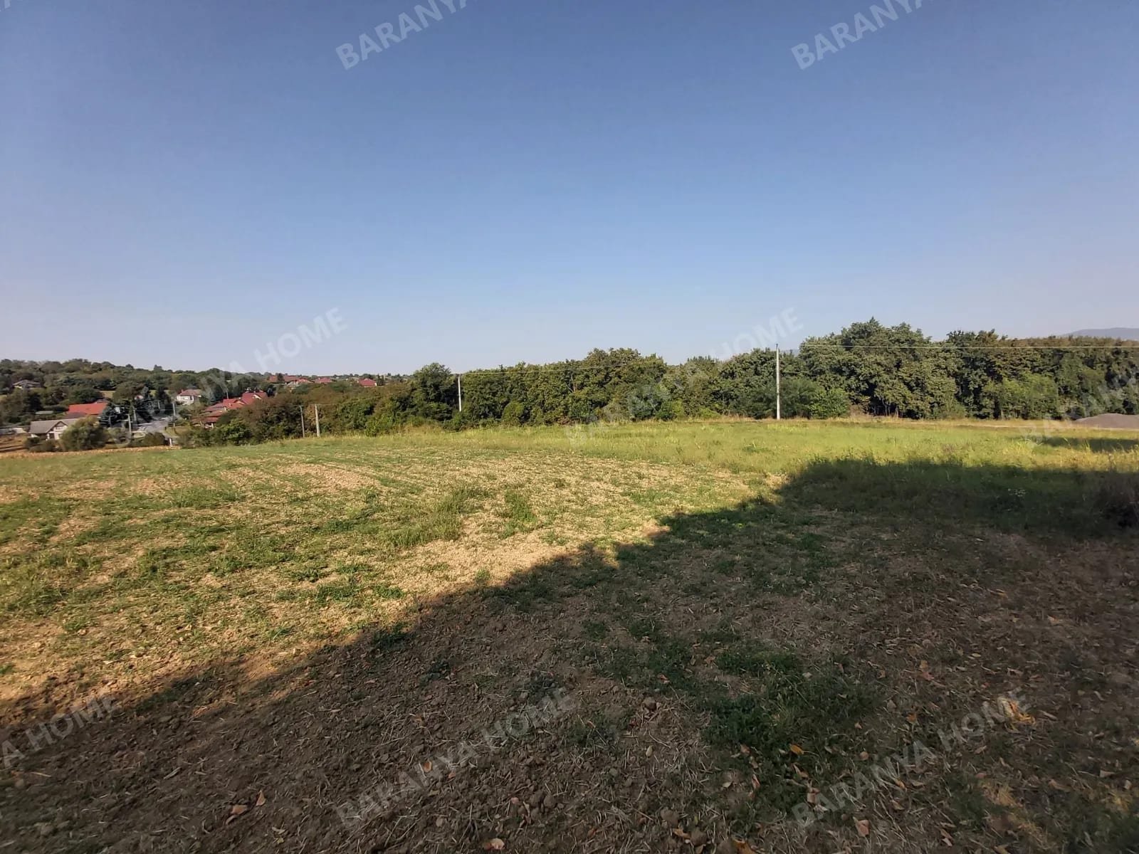 Grundstück mit ewigem Panorama zum Verkauf in Kökény – nur 4,5 km von Pécs entfernt Grundstück mit ewigem Panorama zum Verkauf in Kökény – nur 4,5 km von Pécs entfernt