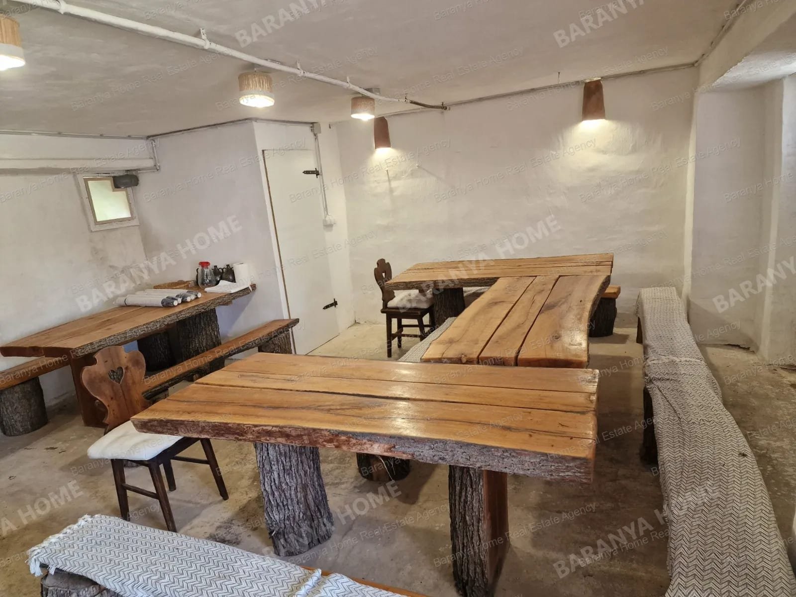Renoviertes Einfamilienhaus zum Verkauf in Hegyhátmaró – auf einem 1,2 Hektar großen Grundstück, nur 40 km von Pécs entfernt Renoviertes Einfamilienhaus zum Verkauf in Hegyhátmaró – auf einem 1,2 Hektar großen Grundstück, nur 40 km von Pécs entfernt